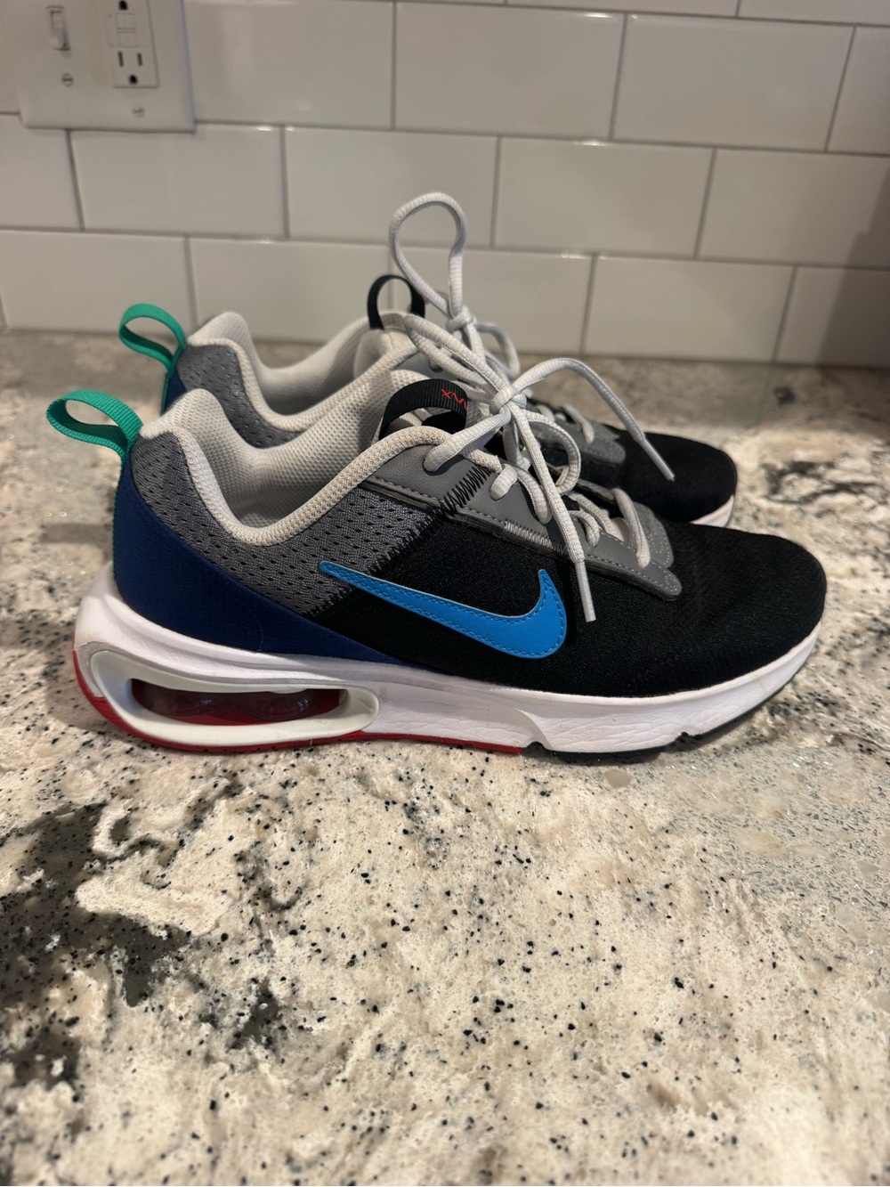 Nike Air Max INTRLK Lite GS (Grade School)